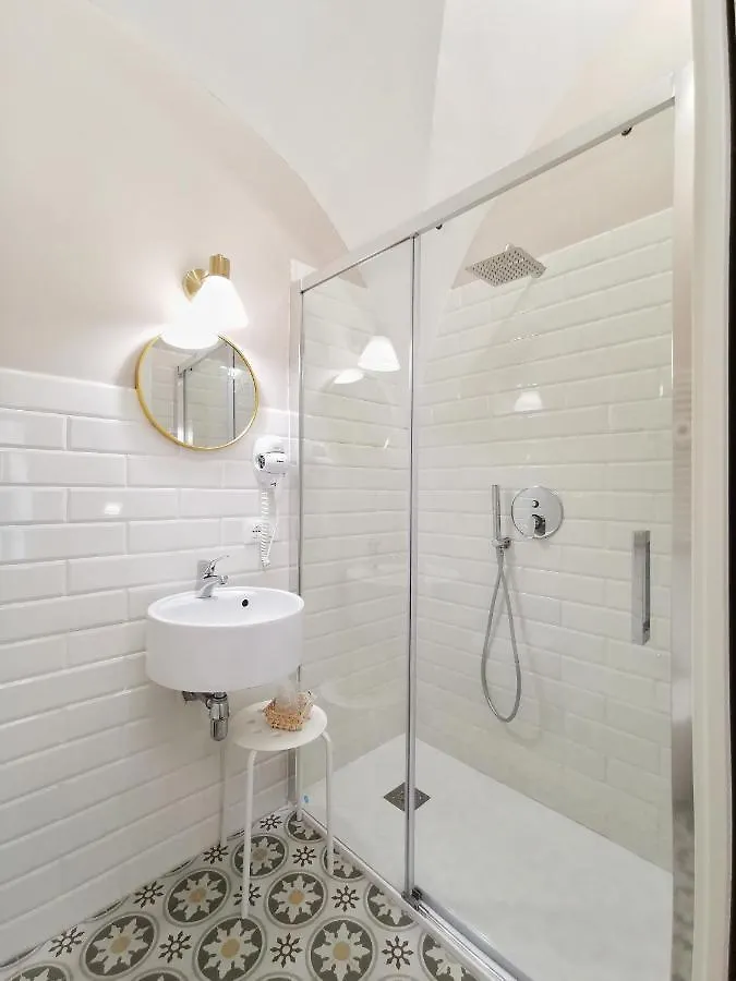 Opera Relais 85 Bed & Breakfast Messina