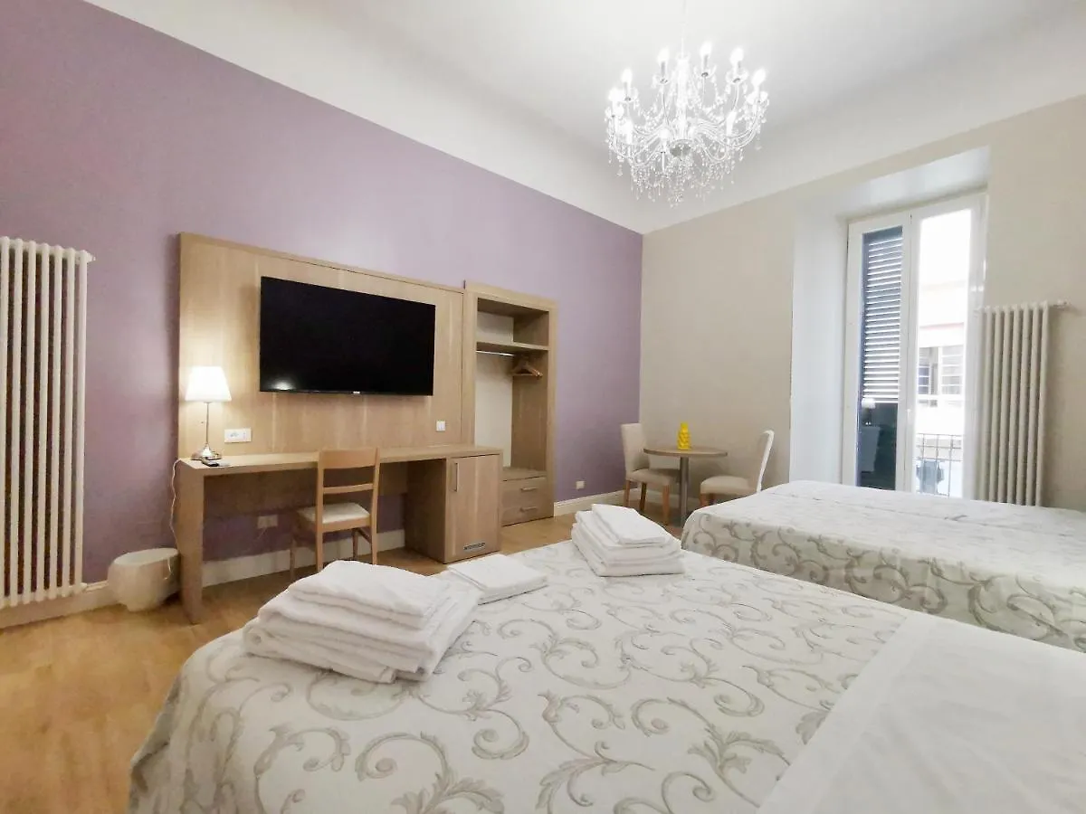 Opera Relais 85 location